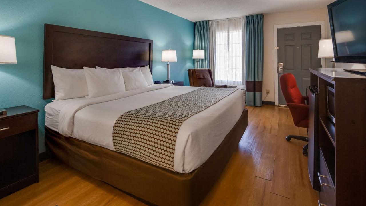 Surestay Plus Hotel By Best Western Asheboro Exterior photo