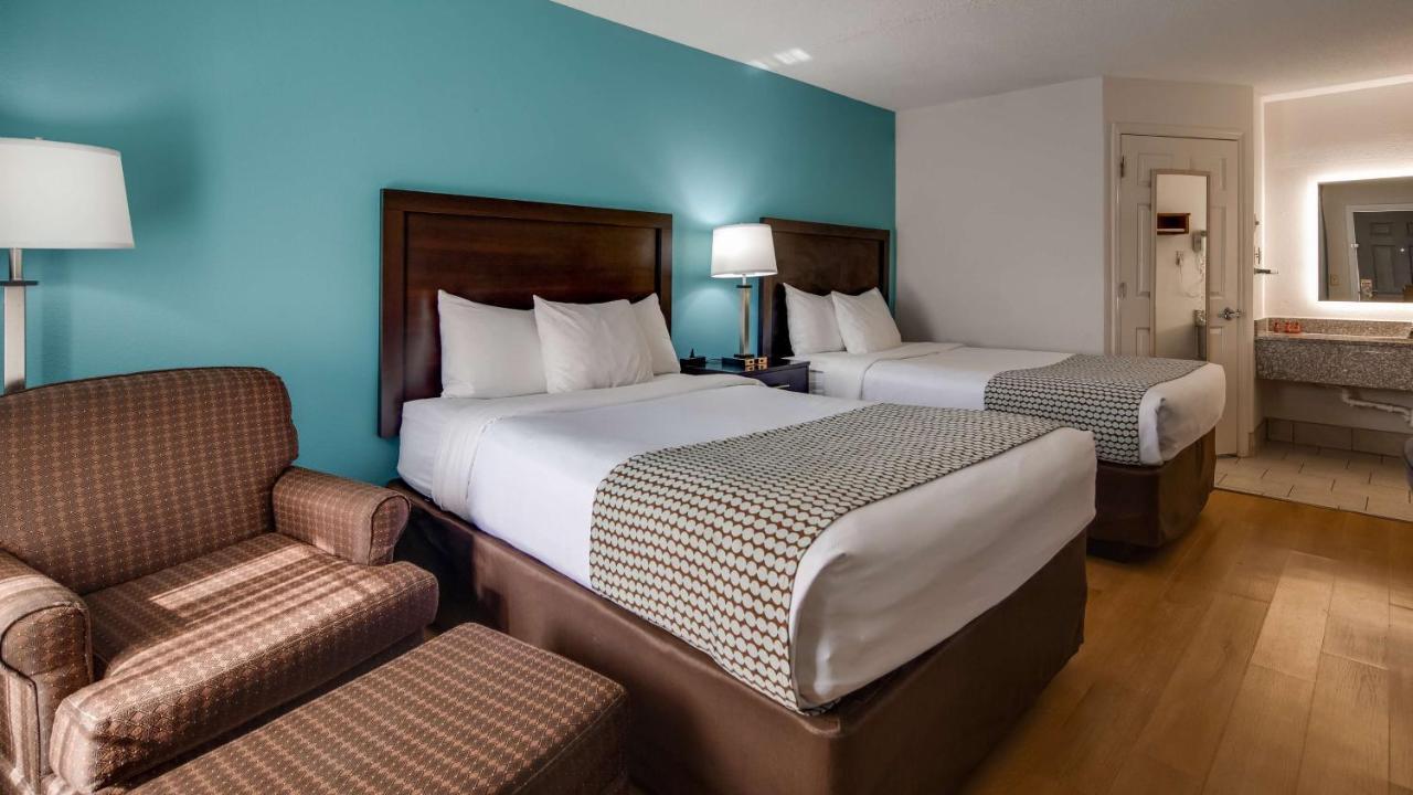 Surestay Plus Hotel By Best Western Asheboro Exterior photo