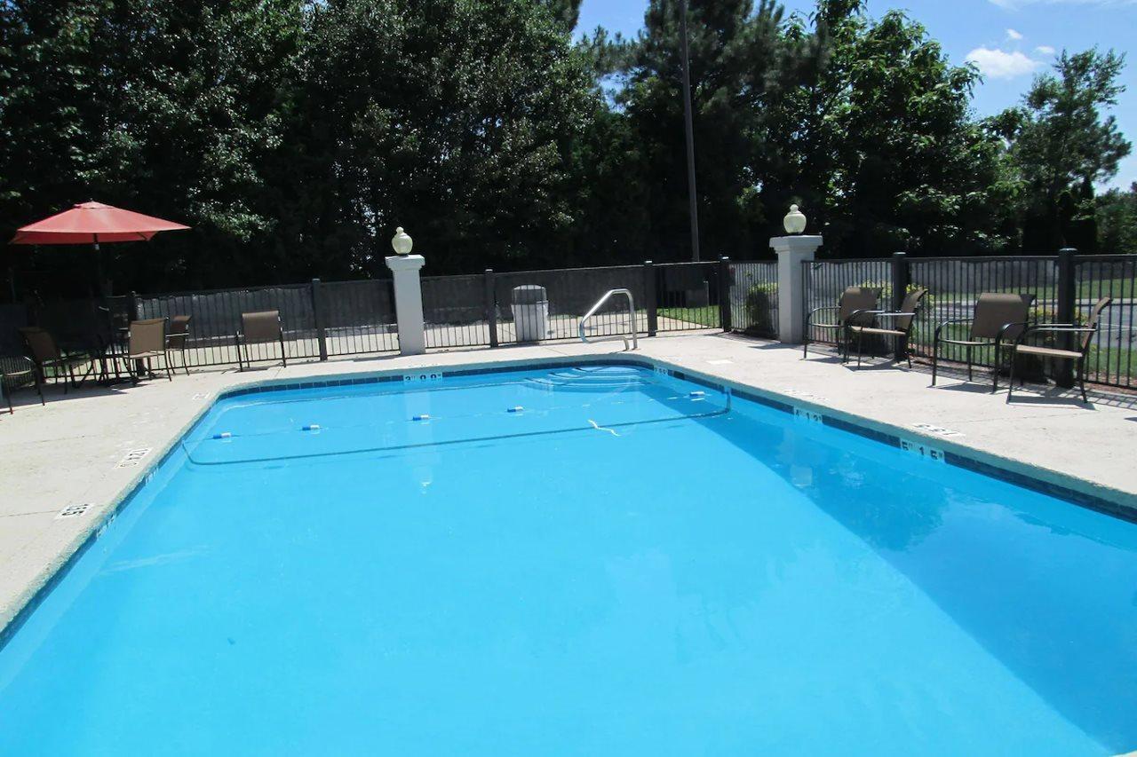 Surestay Plus Hotel By Best Western Asheboro Exterior photo