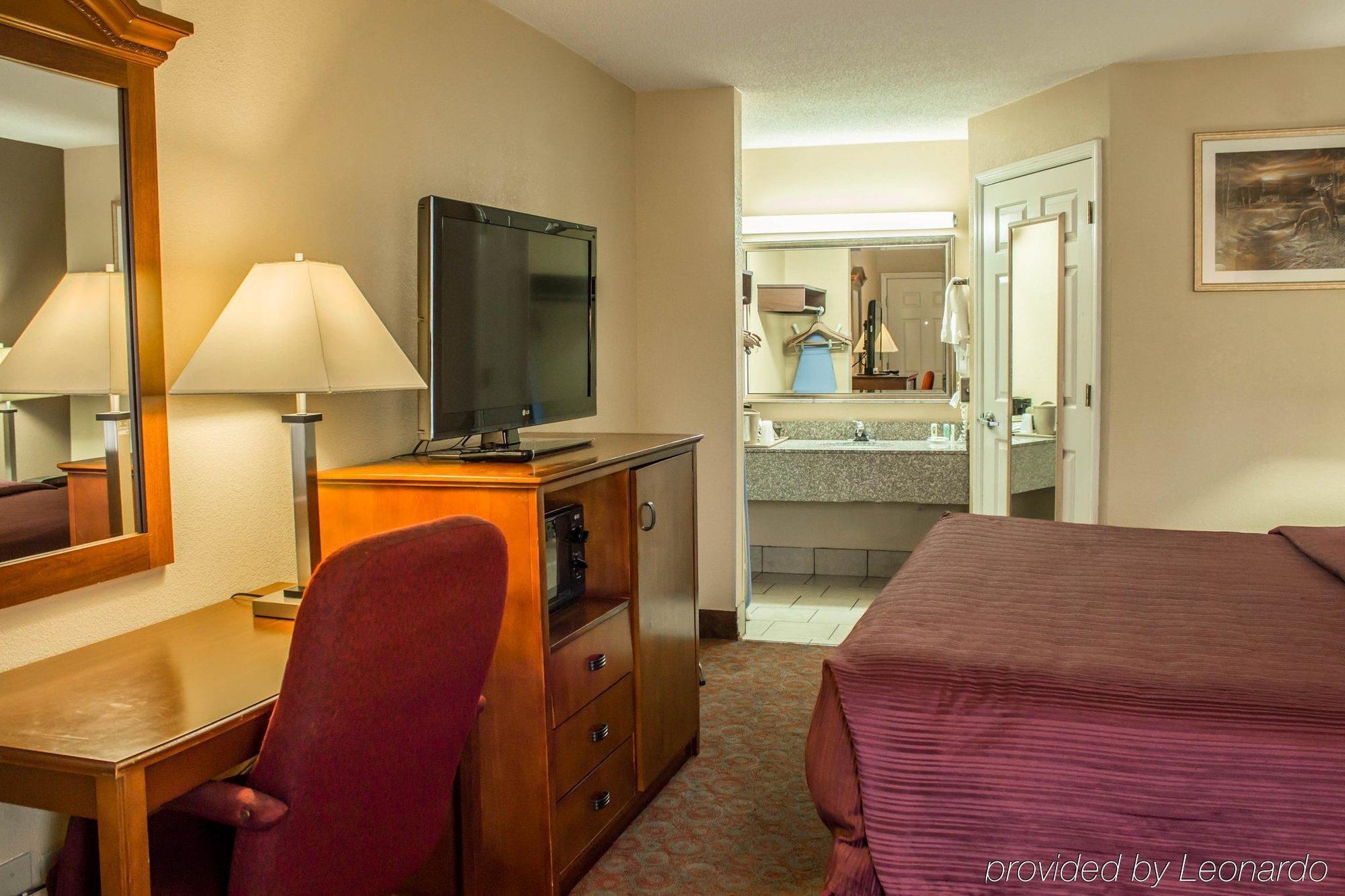 Surestay Plus Hotel By Best Western Asheboro Exterior photo