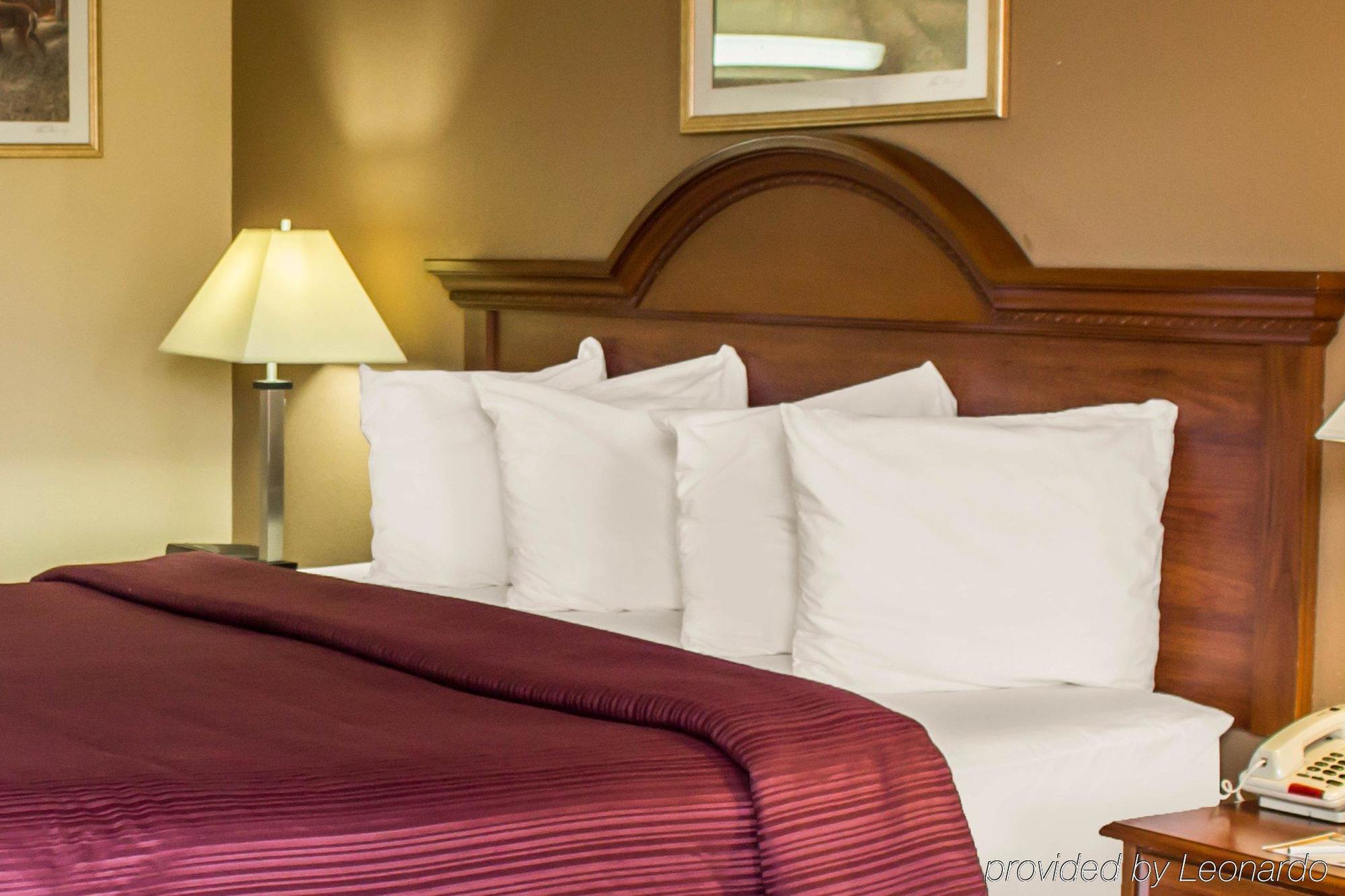 Surestay Plus Hotel By Best Western Asheboro Exterior photo