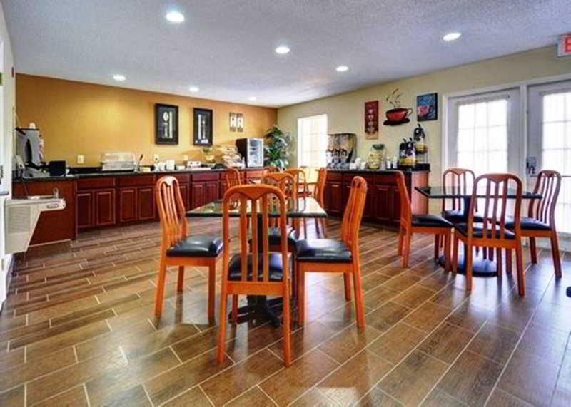 Surestay Plus Hotel By Best Western Asheboro Restaurant photo