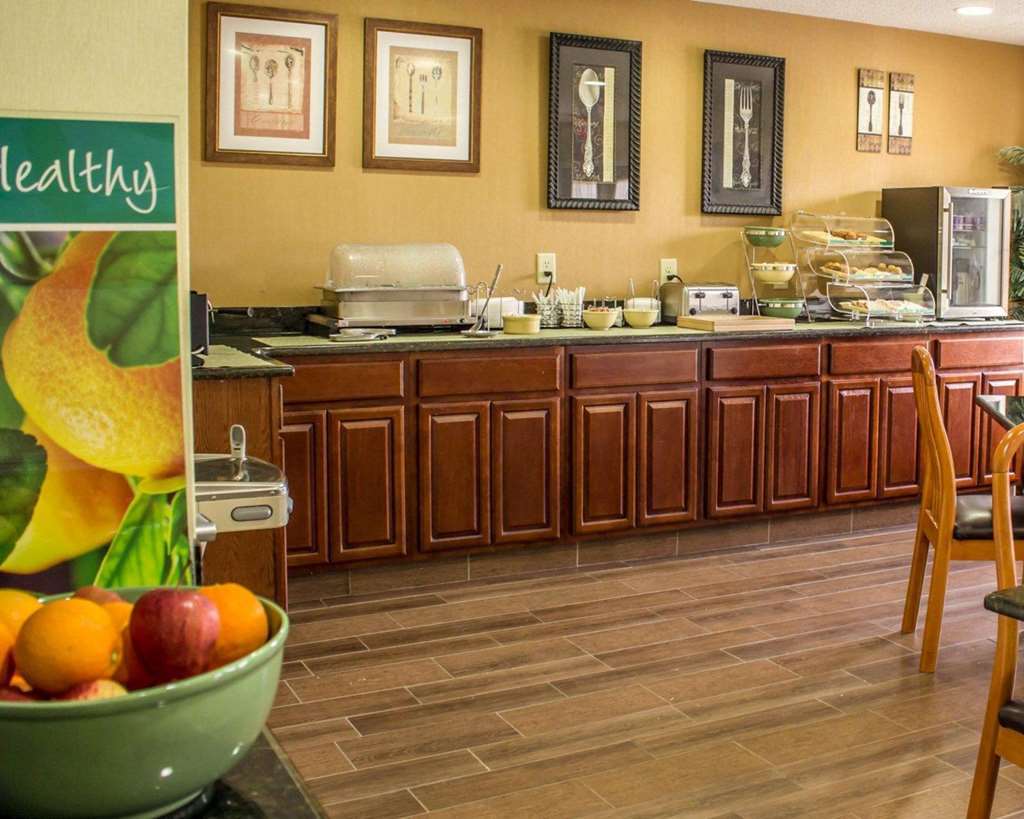 Surestay Plus Hotel By Best Western Asheboro Restaurant photo