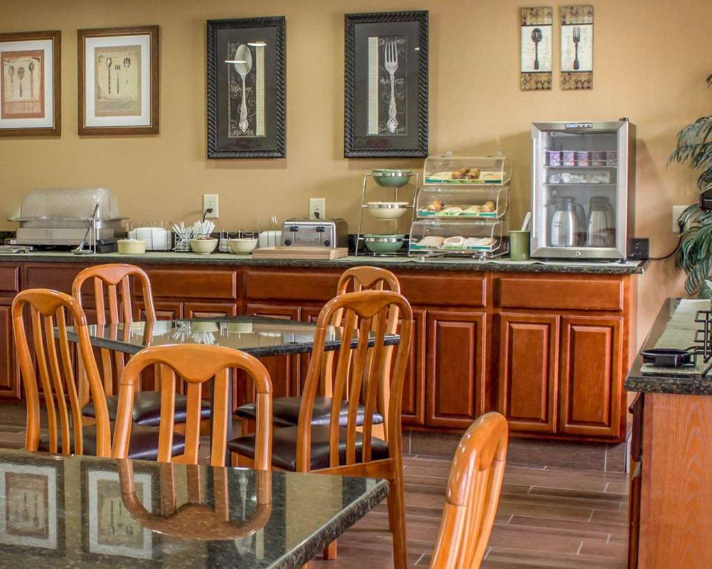 Surestay Plus Hotel By Best Western Asheboro Restaurant photo